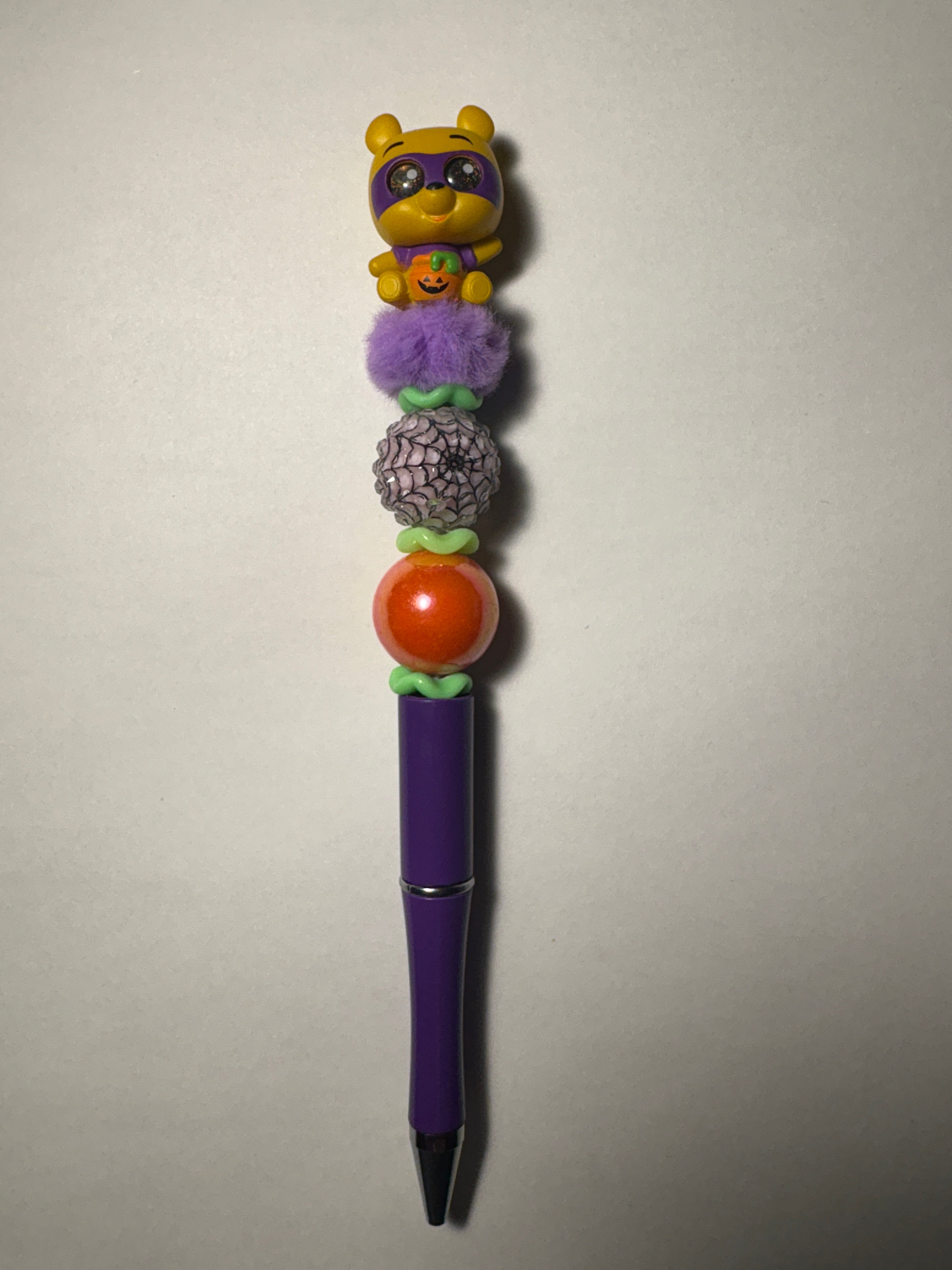 Pooh Halloween Pen